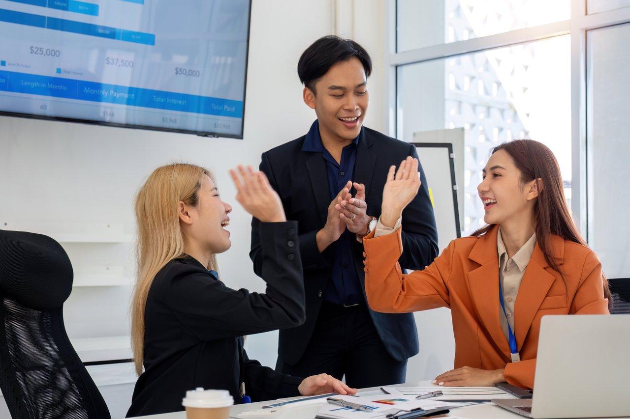 Les 3 dimensions essentielles de la vente en équipe