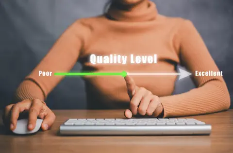 Automatiser la qualification de leads grands comptes dans HubSpot : outils complémentaires indispensables