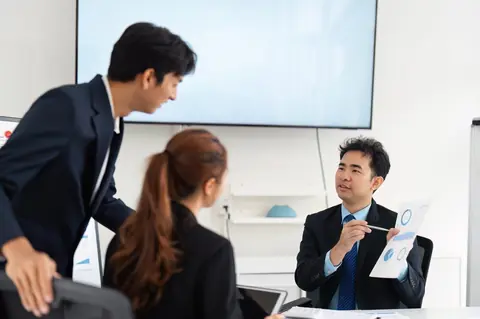 Comitologie commerciale : structurer des réunions vraiment utiles