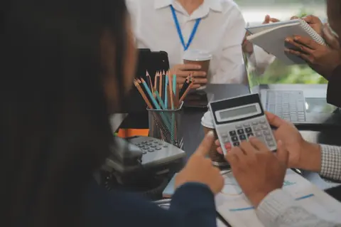 Le coût d’une réunion commerciale